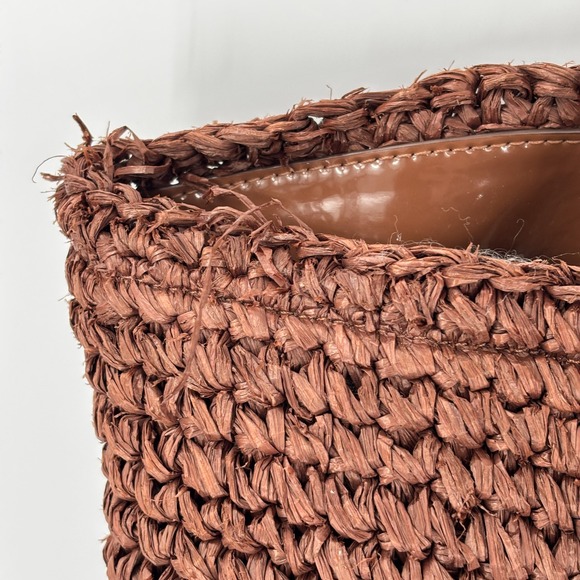 Tory Burch Woven Straw Tote Bag Gold Chain Patent Leather Trim Coastal Boho - Picture 5 of 9